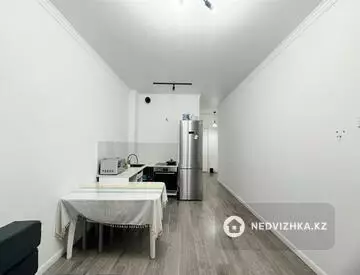 2-комнатная квартира, этаж 4 из 16, 45 м²