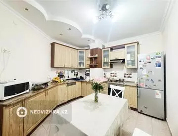 2-комнатная квартира, этаж 15 из 16, 65 м²