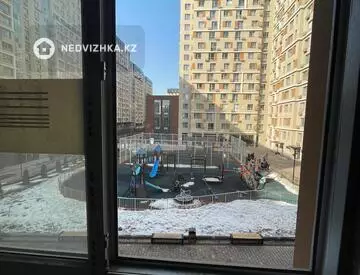3-комнатная квартира, этаж 2 из 16, 83 м²