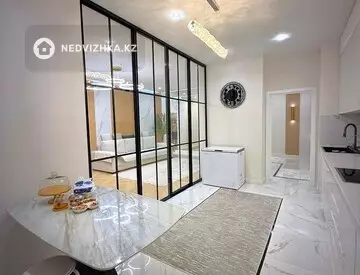 4-комнатная квартира, этаж 16 из 16, 122 м²