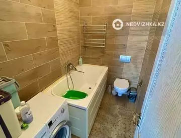 3-комнатная квартира, этаж 5 из 21, 130 м²