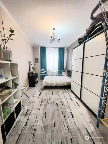 2-комнатная квартира, этаж 9 из 18, 79 м²