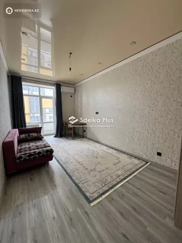 1-комнатная квартира, этаж 9 из 12, 40 м²