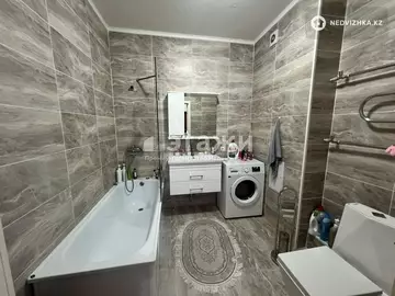 2-комнатная квартира, этаж 9 из 16, 93 м²