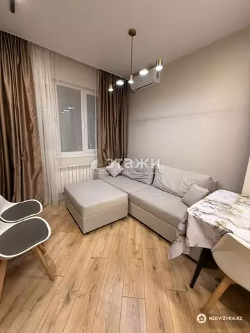 2-комнатная квартира, этаж 10 из 17, 50 м²