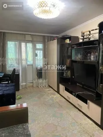 2-комнатная квартира, этаж 2 из 4, 43 м²