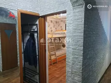 2-комнатная квартира, этаж 1 из 2, 44 м²