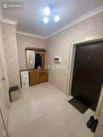 1-комнатная квартира, этаж 3 из 13, 42 м²