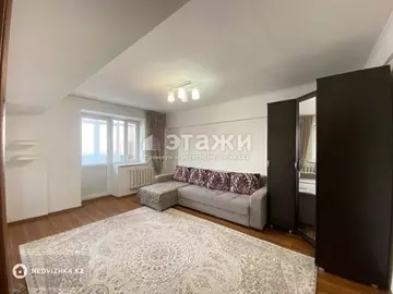 1-комнатная квартира, этаж 4 из 5, 32 м²