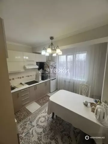 2-комнатная квартира, этаж 5 из 10, 65 м²