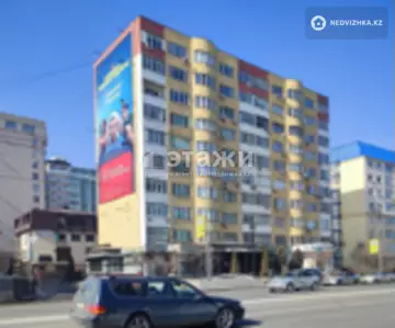 3-комнатная квартира, этаж 4 из 10, 113 м²