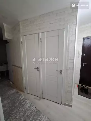 2-комнатная квартира, этаж 3 из 5, 44 м²