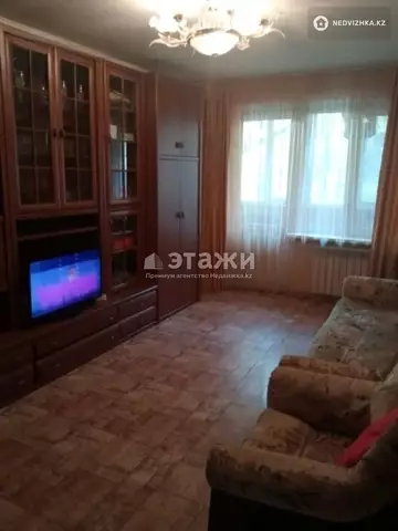 3-комнатная квартира, этаж 2 из 5, 58 м²