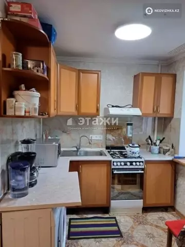 2-комнатная квартира, этаж 3 из 4, 47 м²