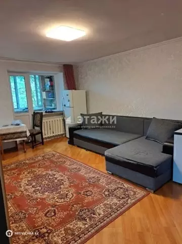 2-комнатная квартира, этаж 3 из 4, 47 м²