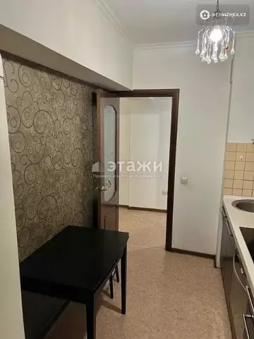 2-комнатная квартира, этаж 3 из 5, 44 м²