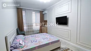 1-комнатная квартира, этаж 2 из 13, 50 м², на длительный срок