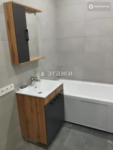 2-комнатная квартира, этаж 9 из 12, 52 м²