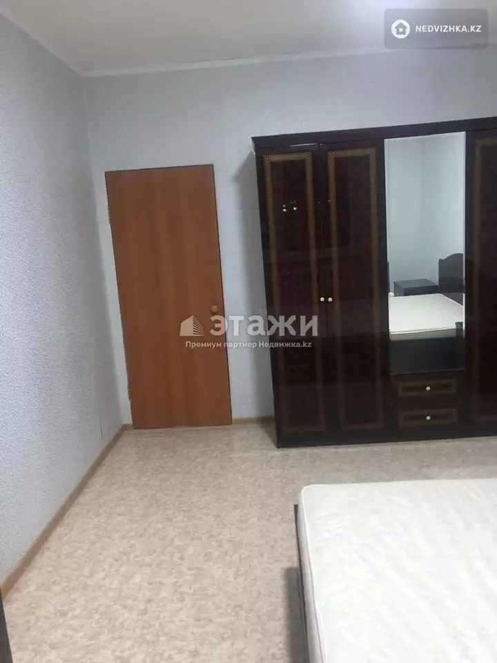 81.1 м², 2-комнатная квартира, этаж 4 из 12, 81 м², изображение - 1