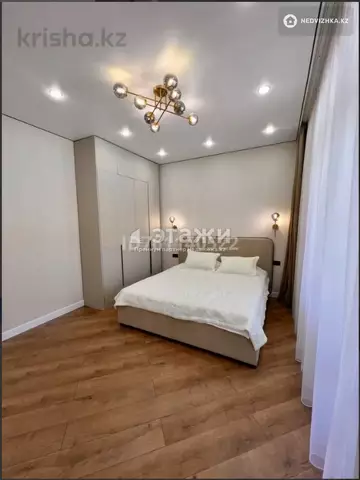4-комнатная квартира, этаж 9 из 12, 113 м²