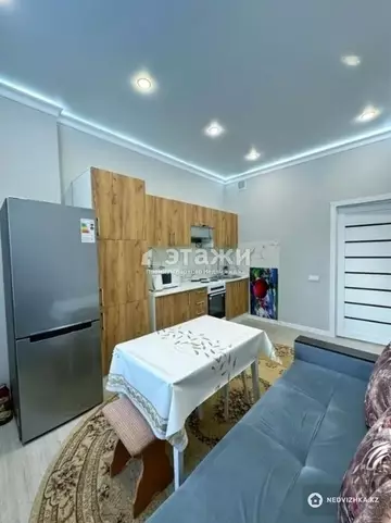 1-комнатная квартира, этаж 1 из 10, 43 м²