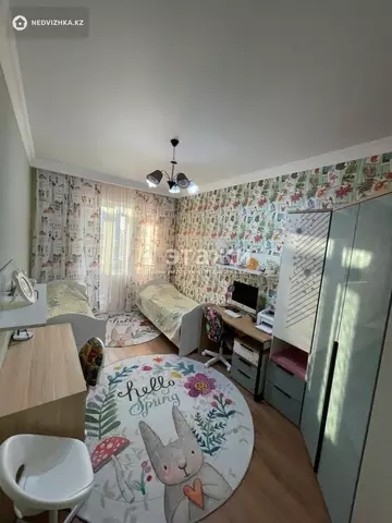 98.1 м², 4-комнатная квартира, этаж 3 из 5, 98 м², изображение - 0