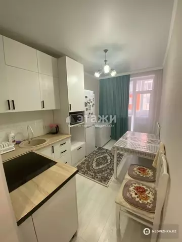 1-комнатная квартира, этаж 6 из 9, 37 м²