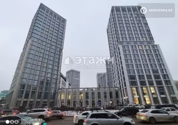 4-комнатная квартира, этаж 20 из 22, 200 м²