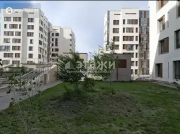 4-комнатная квартира, этаж 3 из 8, 110 м²