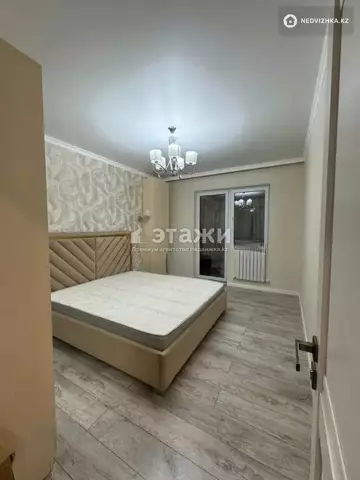 3-комнатная квартира, этаж 8 из 10, 69 м²