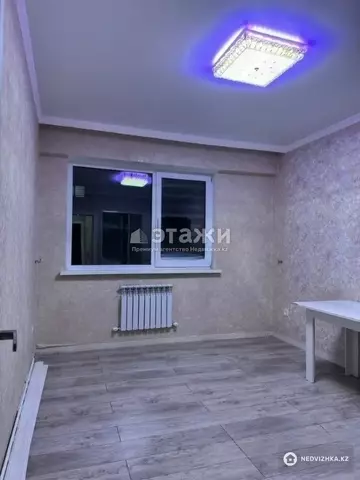 3-комнатная квартира, этаж 8 из 10, 69 м²