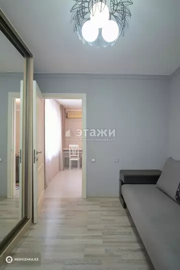 2-комнатная квартира, этаж 1 из 5, 42 м²