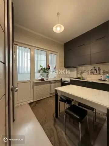 2-комнатная квартира, этаж 7 из 9, 58 м²