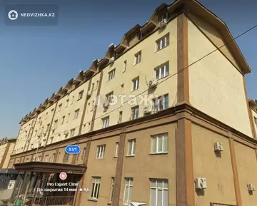 2-комнатная квартира, этаж 3 из 6, 37 м²