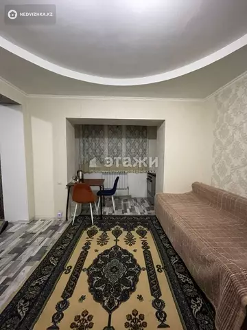 2-комнатная квартира, этаж 3 из 3, 37 м²