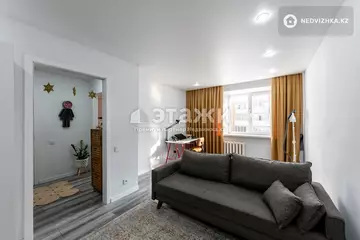 1-комнатная квартира, этаж 3 из 6, 36 м²