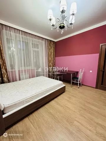 2-комнатная квартира, этаж 4 из 7, 66 м²