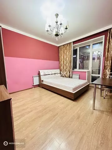 2-комнатная квартира, этаж 4 из 7, 66 м²