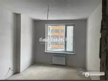 4-комнатная квартира, этаж 5 из 22, 104 м²