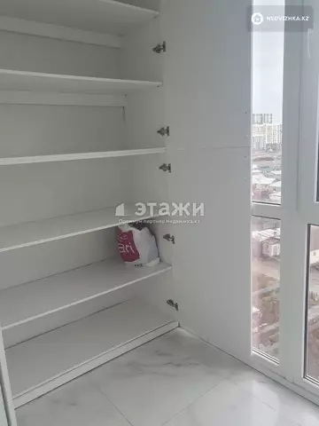 2-комнатная квартира, этаж 9 из 12, 38 м²