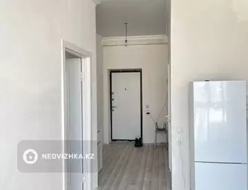 1-комнатная квартира, этаж 8 из 8, 51 м²