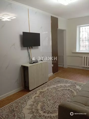 3-комнатная квартира, этаж 1 из 4, 60 м²