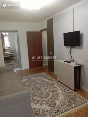 3-комнатная квартира, этаж 1 из 4, 60 м²