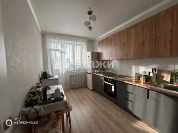 1-комнатная квартира, этаж 2 из 9, 37 м²