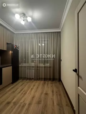 1-комнатная квартира, этаж 6 из 6, 37 м²