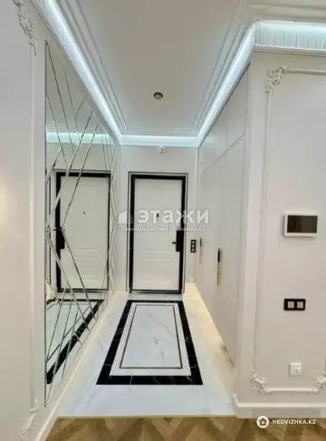 4-комнатная квартира, этаж 12 из 16, 123 м²