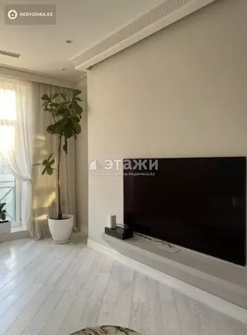 210 м², 4-комнатная квартира, этаж 5 из 7, 210 м², изображение - 2