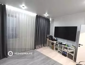3-комнатная квартира, этаж 8 из 9, 70 м²