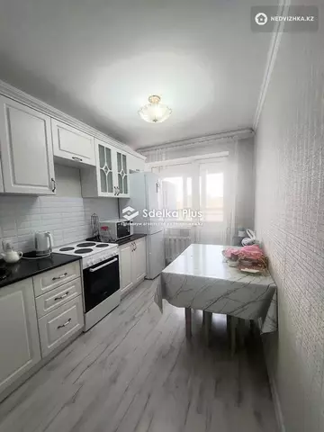 2-комнатная квартира, этаж 11 из 16, 55 м²