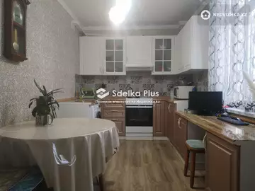 2-комнатная квартира, этаж 4 из 9, 57 м²